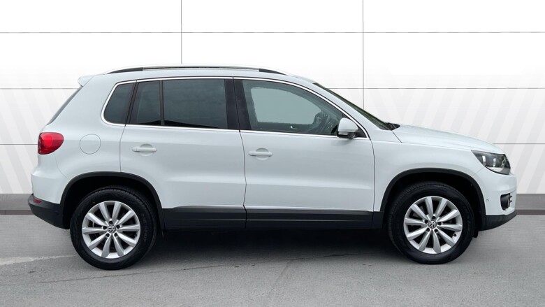 Volkswagen Tiguan 2.0 TDi BlueMotion Tech Match 4MOTION 5dr 150 DSG Diesel Estate